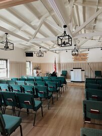Old-Fashioned Worship in Auditorium